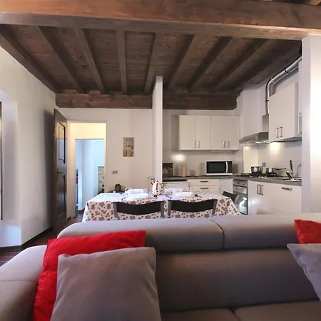 Apartment L'angolo